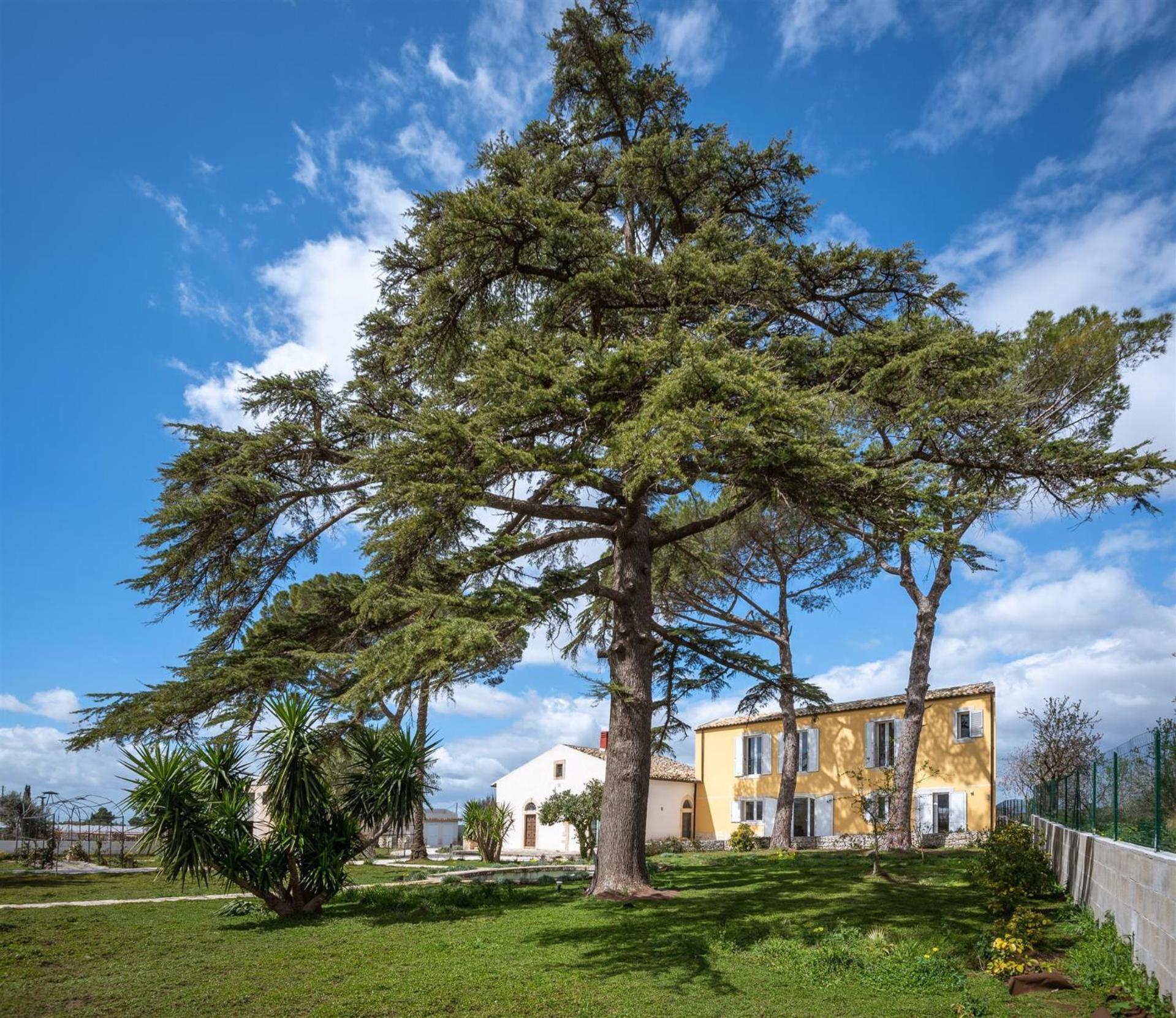 Dimora Villa Ada Chiaramonte Gulfi Bagian luar foto